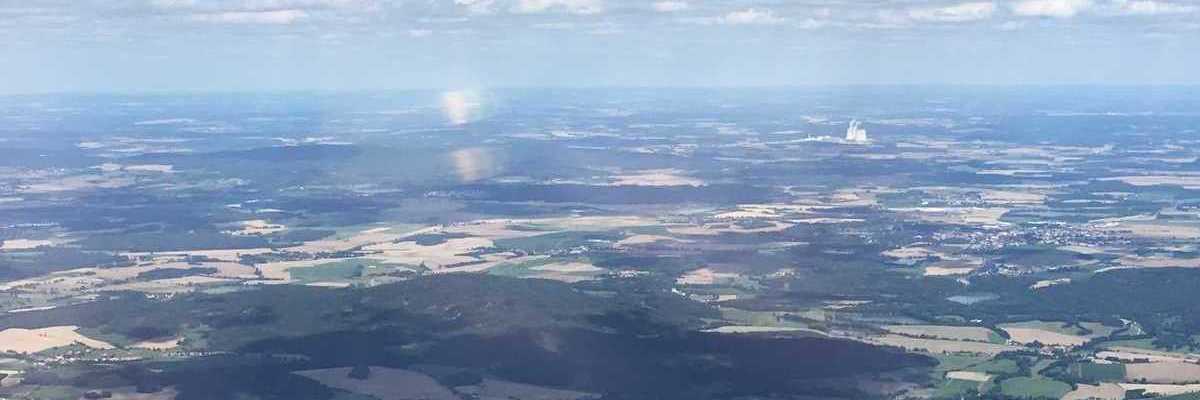 Verortung via Georeferenzierung der Kamera: Aufgenommen in der Nähe von Okres Strakonice, Tschechien in 1800 Meter